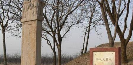 1989年沧州挖出一座古墓,墓中发现纪晓岚墓志,尸骨却始终没找到