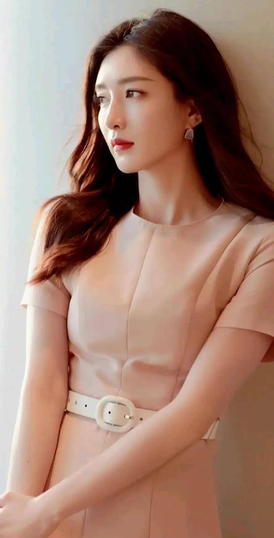 江疏影的白在娱乐圈应该是无人能及了_皮肤_肌肤_内容