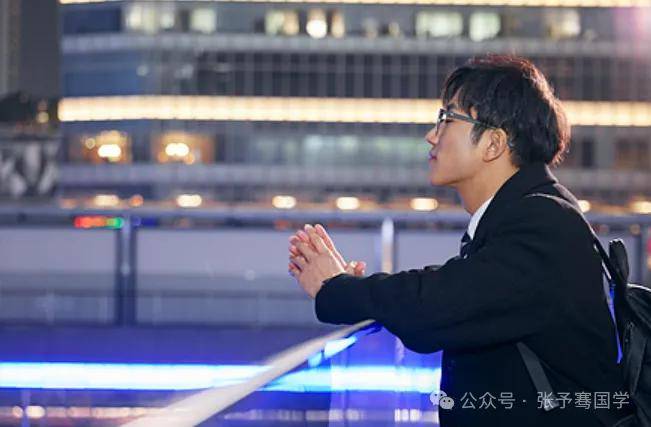 岁运并临六个七杀攻身的命局.