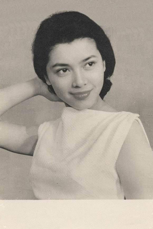 频遇渣男,数次自杀,香港红星演遍悲情女子,年芳三十香消玉殒_乐蒂