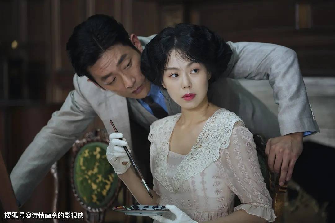 这部影片,改编自英国作家萨拉·沃特斯的小说《荆棘之城》.