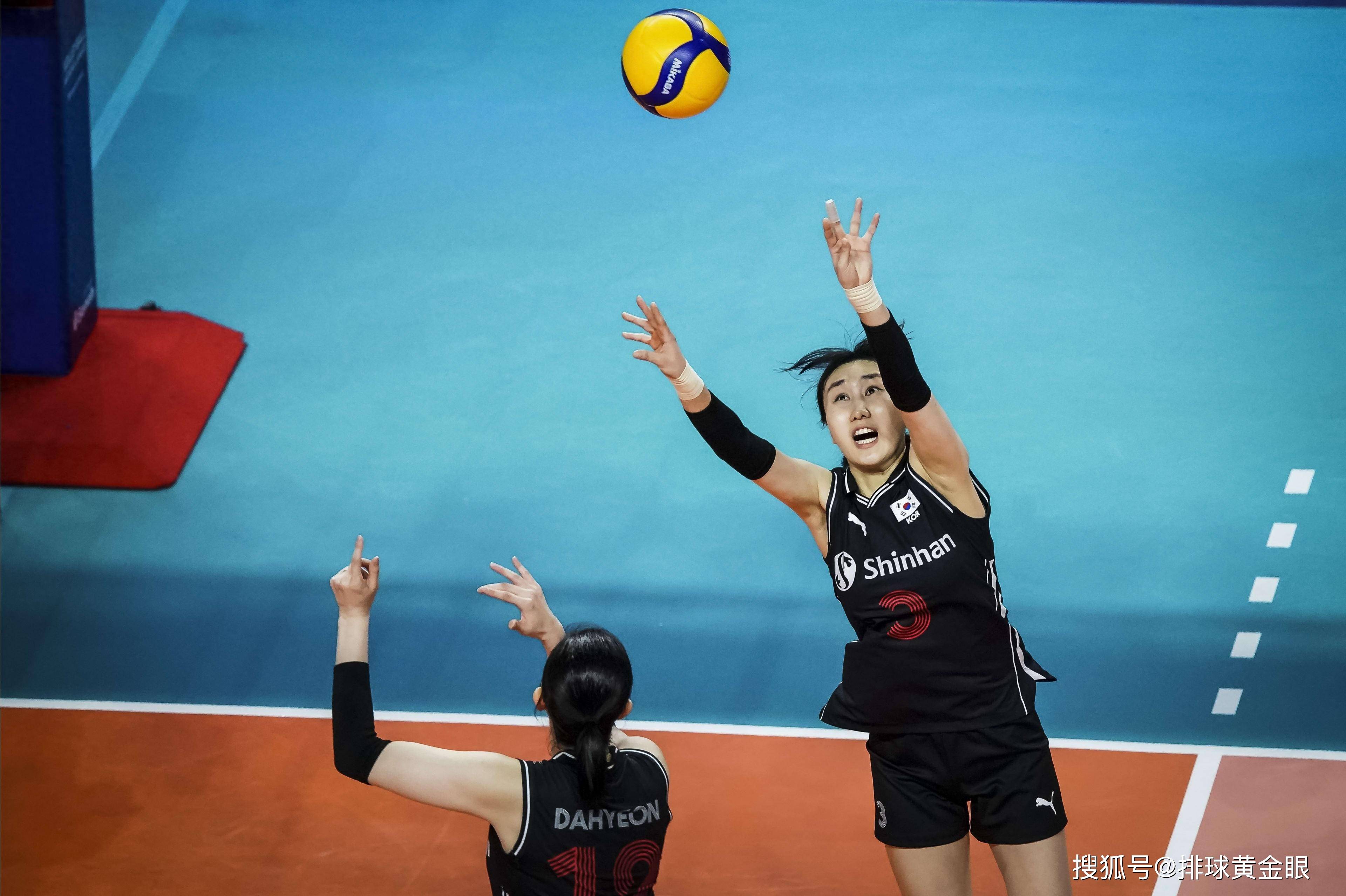 名单公布!拉尔森领衔,美塞替补韩加主力,女排迎奥运资格关键战