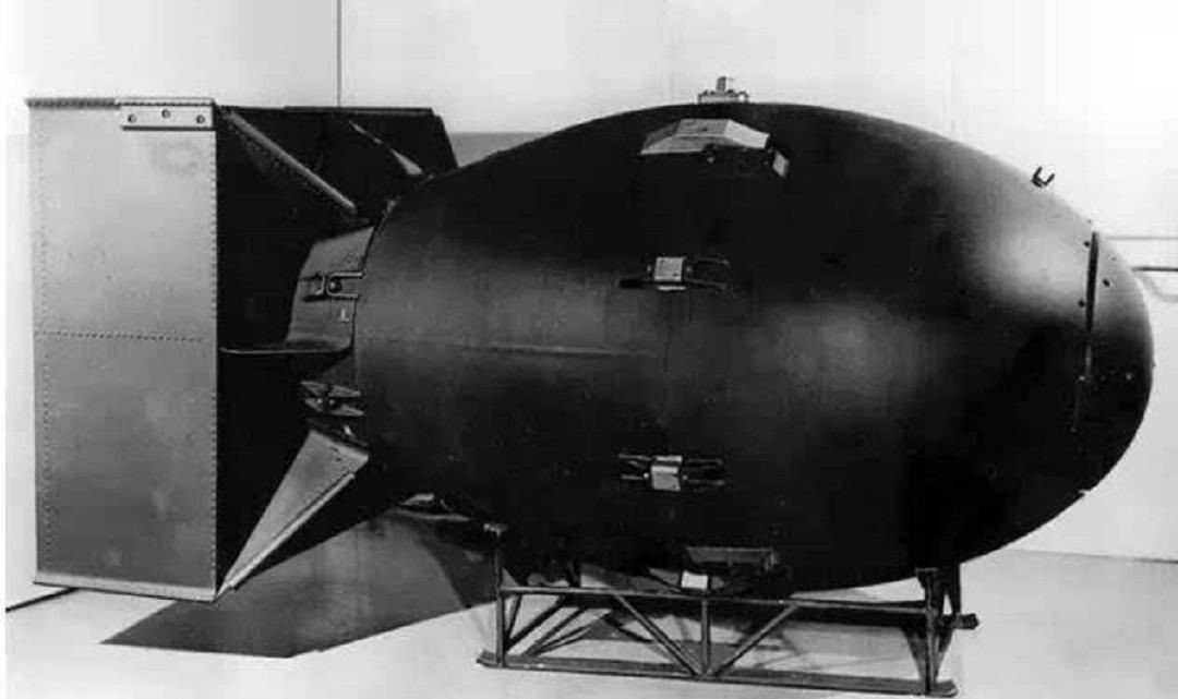 原子弹爆炸后"一百年不能住人",为何广岛和长崎的居民从未搬走