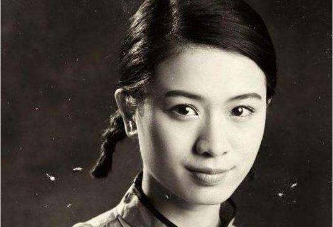 后来,夏文珠以护理的名义留在齐白石身边,只是没有结婚而已.