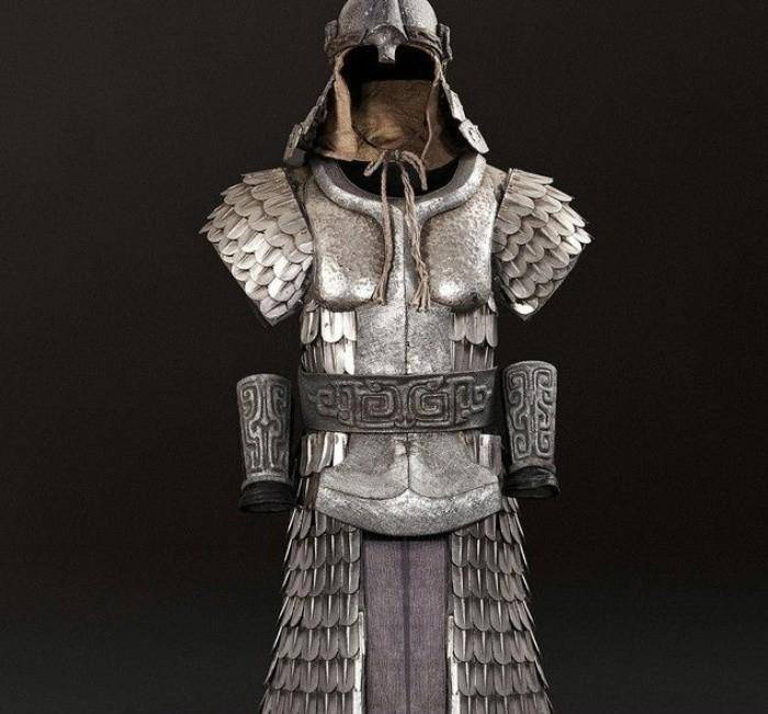 古代武将头盔为何都有枪尖,它究竟有何作用?不得不佩服古人智慧