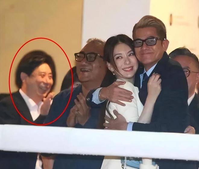 郭富城岳母过母亲节,戴千万珍珠项链显贵气,比3年前还要时髦_方媛