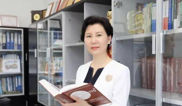 中科院3位女神院士:集智慧和美貌于一身,这才是我们该追的星_徐颖