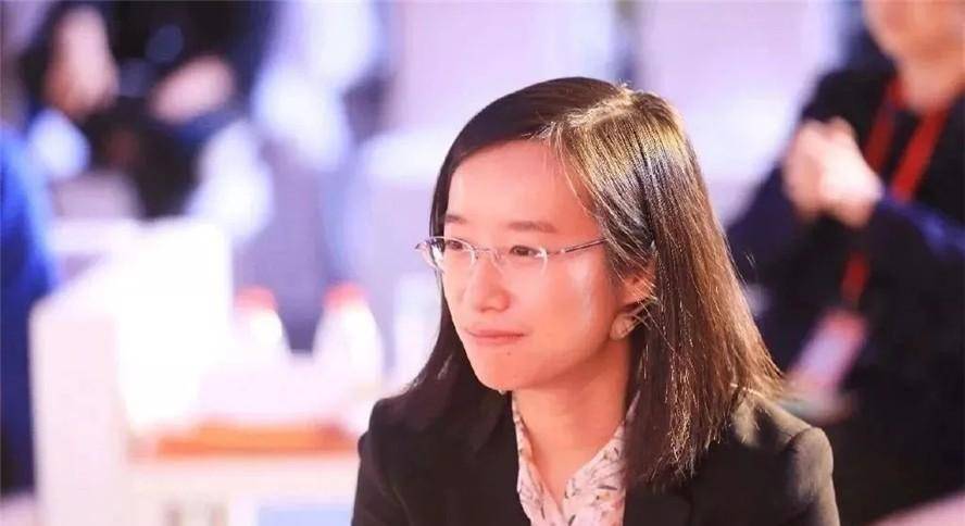 笨小孩詹青云:拒绝北大,贷款100万奔赴外校,现已加冕为王