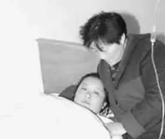 1999年,16岁女孩发出求救信,引起军区重视,11年后出现