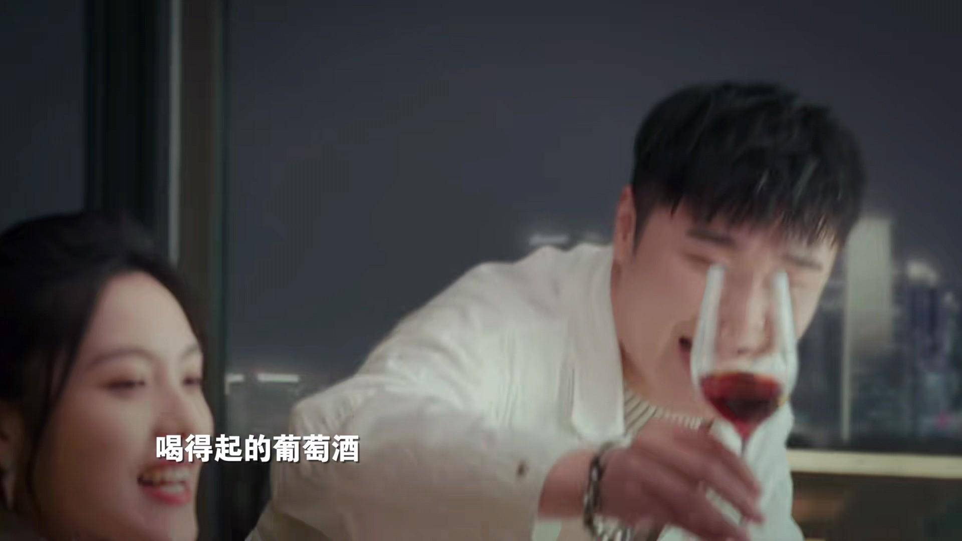 央1明晚开播!25集乡村大剧来了,王劲松甘心作配,终于有剧可追