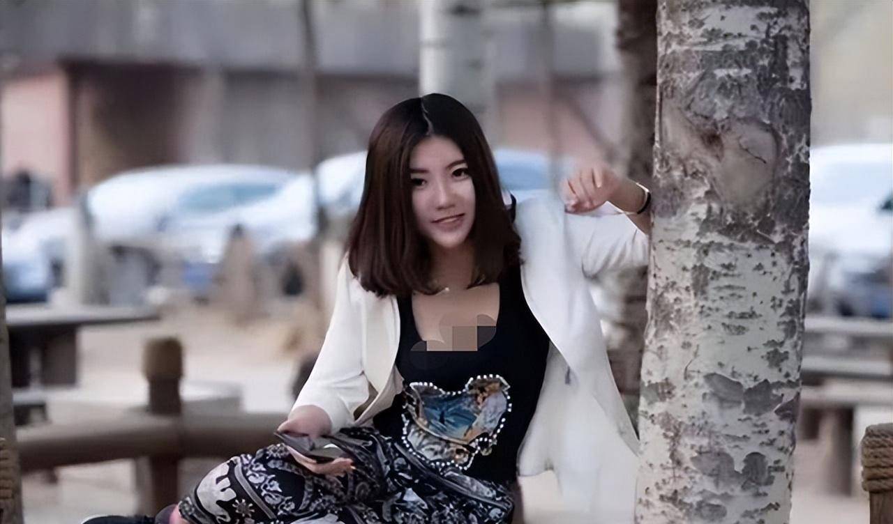 那个在天门山挑战翼装飞行的大四女生刘安,已经去世两年多了