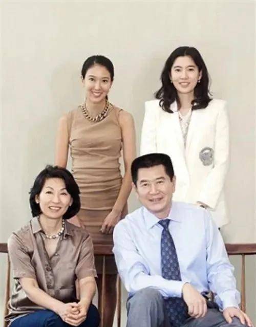 离婚分走1000亿,自己活成霸道总裁_世玲_豪门_李在镕