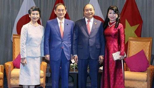 真理子:离过婚的清洁工阿姨,二婚嫁给菅义伟,67岁成为首相夫人