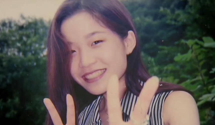 经过仔细检查,警方并没有在李允熙的房间发现打斗的痕迹,都是两只小狗