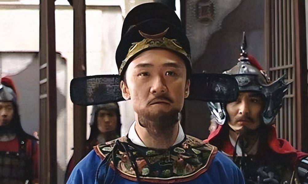 皇帝_剧照_小官