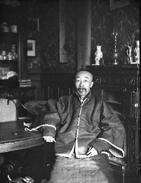 北洋之狗-冯国璋,从落魄书生到民国总统,忠实可靠勤奋贪财_袁世凯