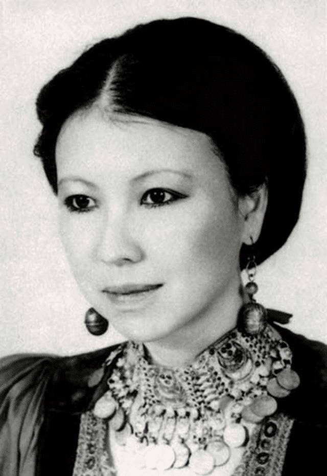 陈田心回忆妹妹三毛:她最幸福的时光,是做荷西太太的那六年