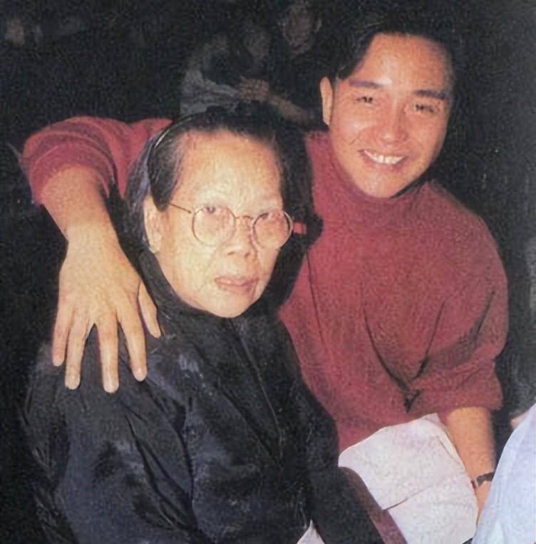 为何有至爱唐鹤德在身旁,张国荣仍选择自杀?外甥女说出他的痛苦