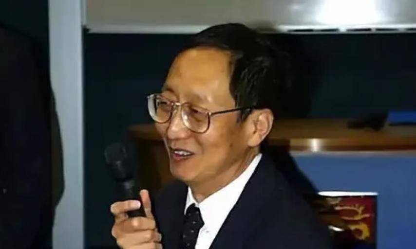 崔琦12岁走出河南农村,到美国后获诺贝尔奖,晚年:后悔离开家乡