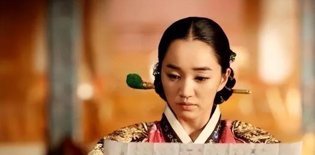 从入宫到高宗王妃,闵妃为何能两次被选中?