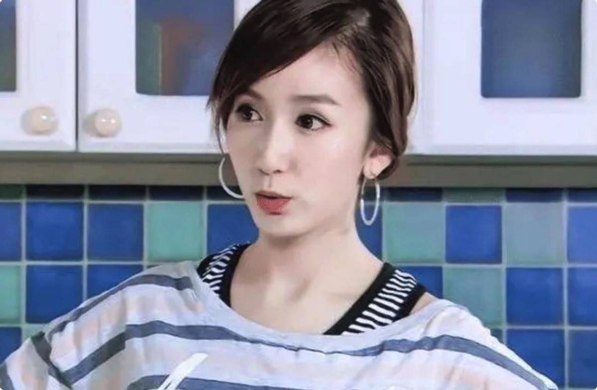 醒醒吧,一部代表作都没有,却请战《歌手》,这波流量非得蹭吗?