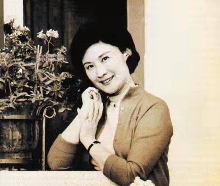 言慧珠:梅兰芳第1高徒,3段婚姻皆悲剧,47岁在卫生间含恨悬梁