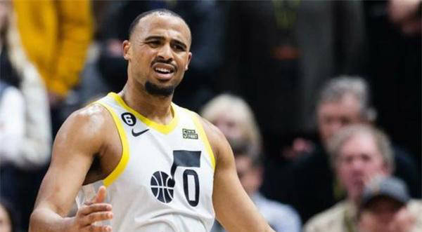 职业逆境中的塔克:褪去光环的背景故事_爵士_湖人_球员