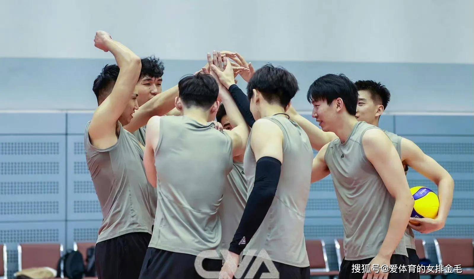 海宁:男排重要队员来了!将与韩国打友谊赛