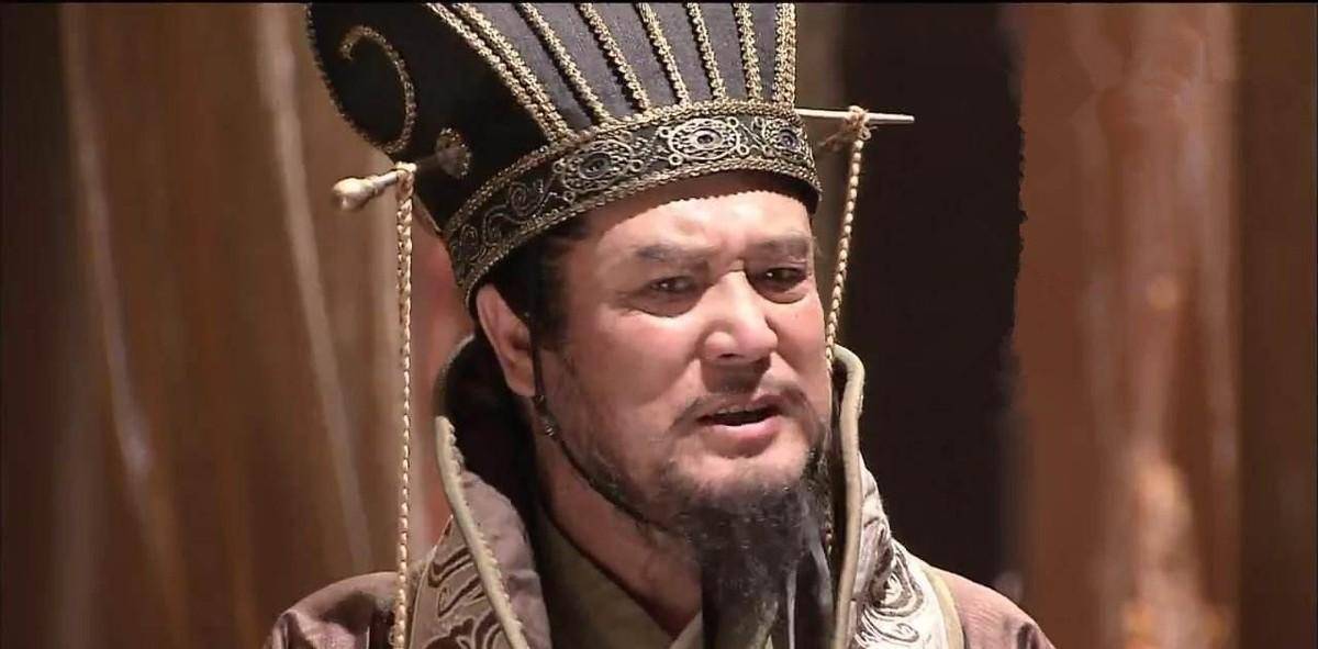 一代女宰相,30来岁的上官婉儿,为何会被武则天施以黥刑?