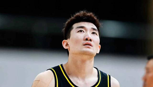 cba球星孙铭徽或留队广厦?名记揭秘走向,近16年无憾之旅