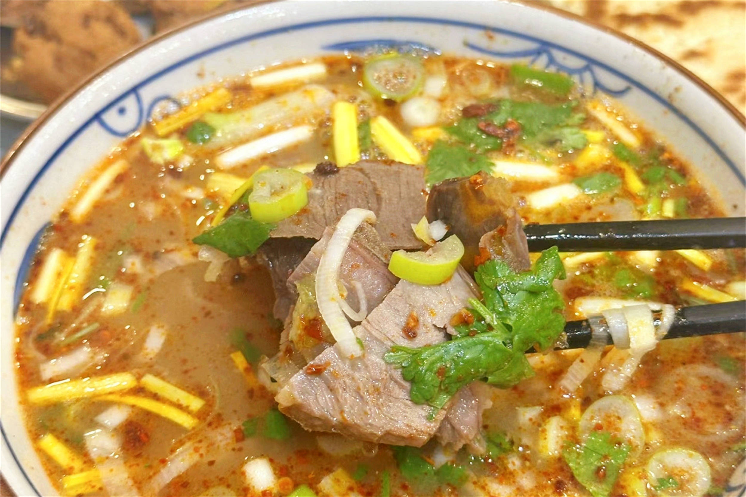 好吃不出名,在当地比胡辣汤更受欢迎_豆沫_食材_驴肉汤
