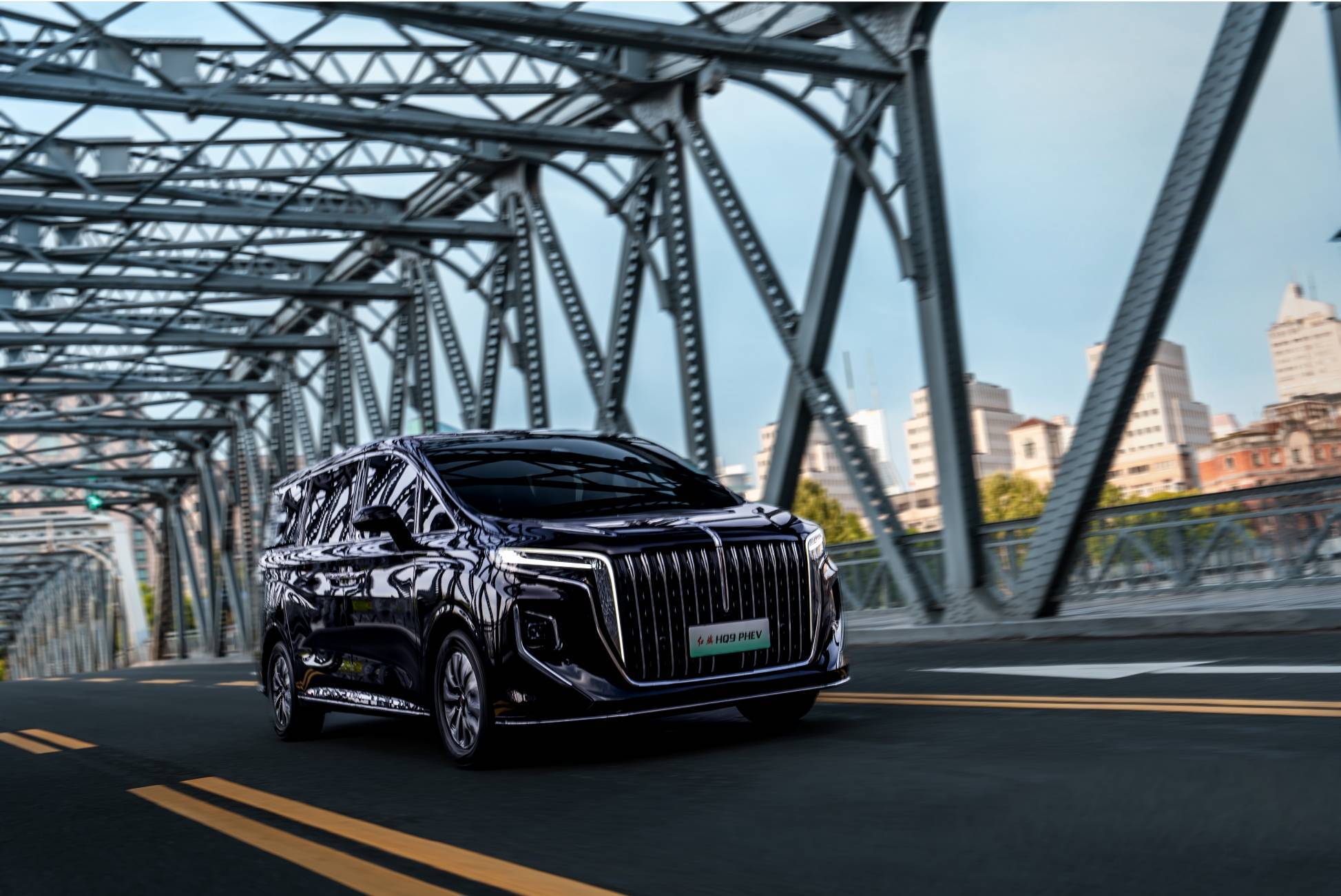 高端出行再进阶 新红旗h9/红旗hq9 phev 天津上市