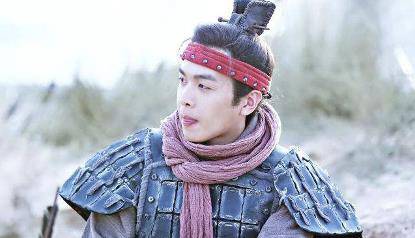 10车皇帝送来的肉,霍去病放臭也不给士兵,事后才知他的高明