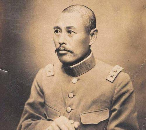 两个月前手握50万大军两个月后卫队不保吴佩孚是怎么失败的