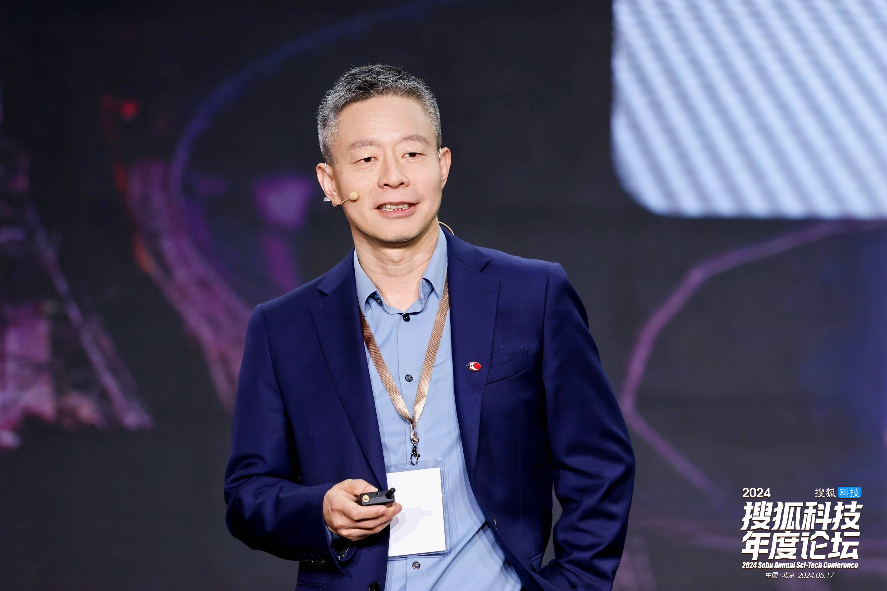 最后,李菂强调,"从"中国天眼"到"宇宙触角",要有更高的发现率,计算是