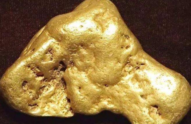 老汉熔掉7斤重"铁棍",共卖出12000元,专家:价值3个亿_文物_历史_黄金