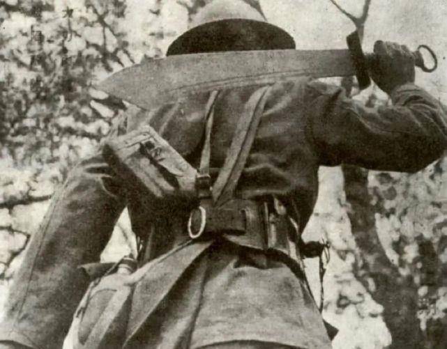 在近代中国人民反抗侵略者的历史上,大砍刀留下了壮烈的篇章.