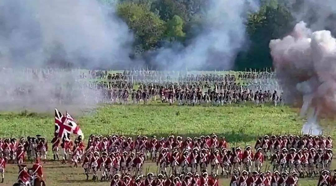 18世纪欧洲,排队枪毙的战争年代,什么样的士兵会站在前排?