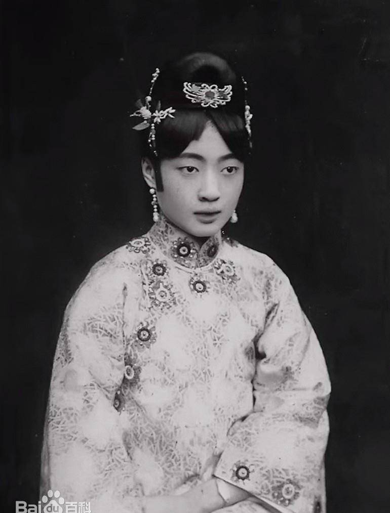 历史上最后一个皇帝溥仪的"祥贵人"谭玉龄的死,至今还是个谜