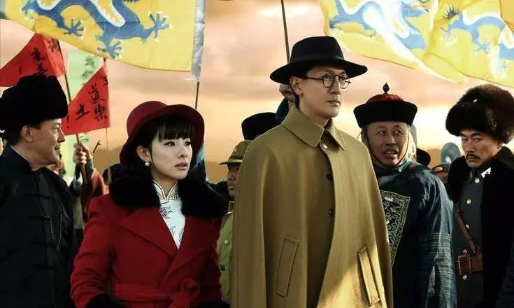 被溥仪哄入宫的李玉琴,12年后提出离婚,她才真正变成了女人