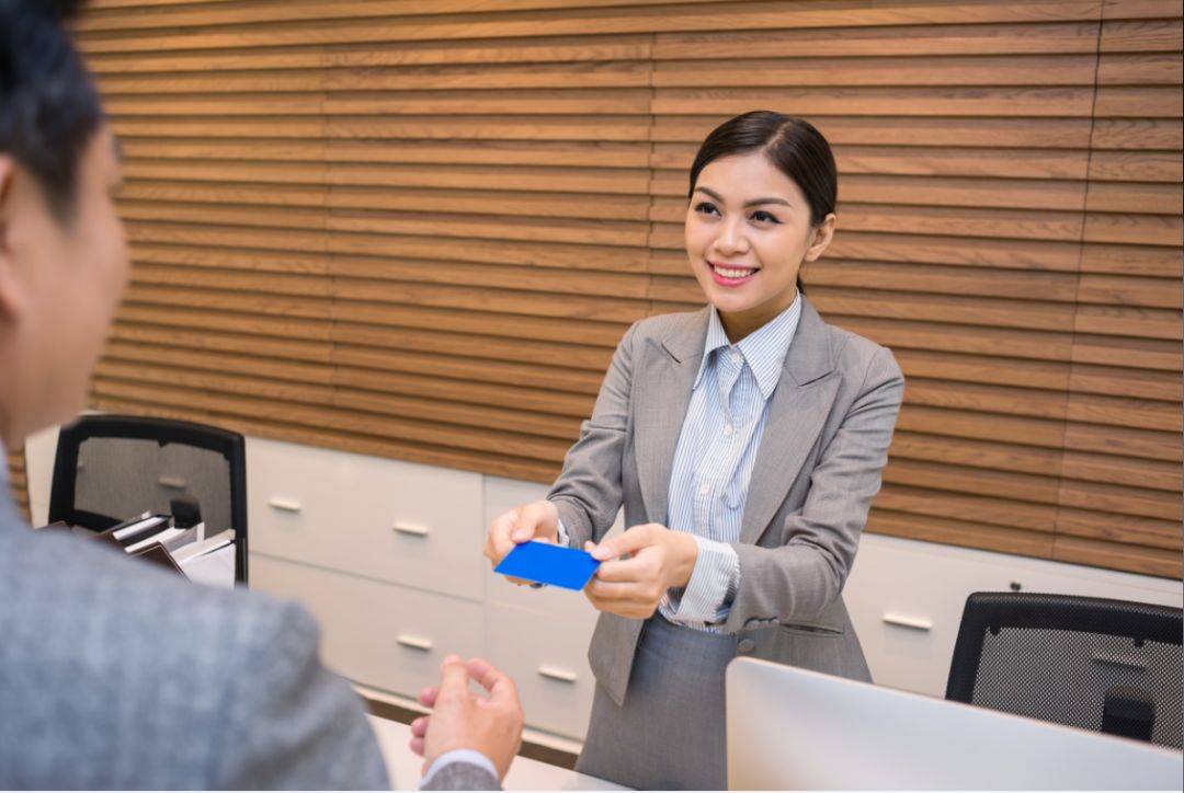 酒店行业|前台回答客人问询服务标准