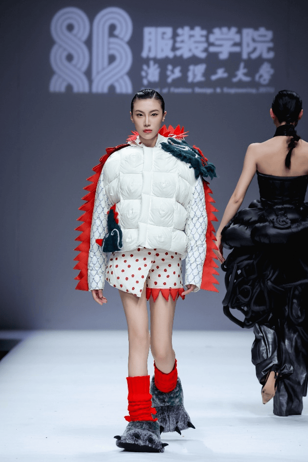 中国国际大学生时装周|浙江理工大学服装学院:智悦