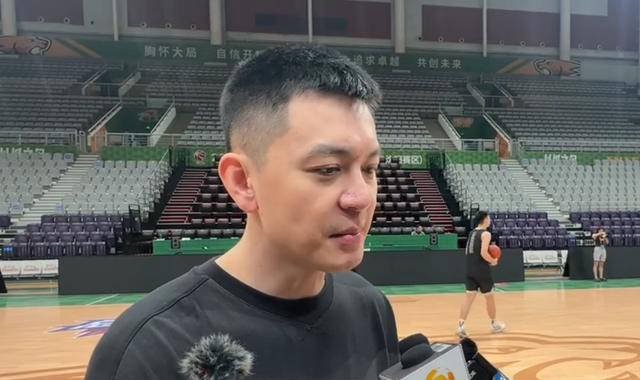 辽宁队主教练杨鸣谈辽疆g2赛前策略调整