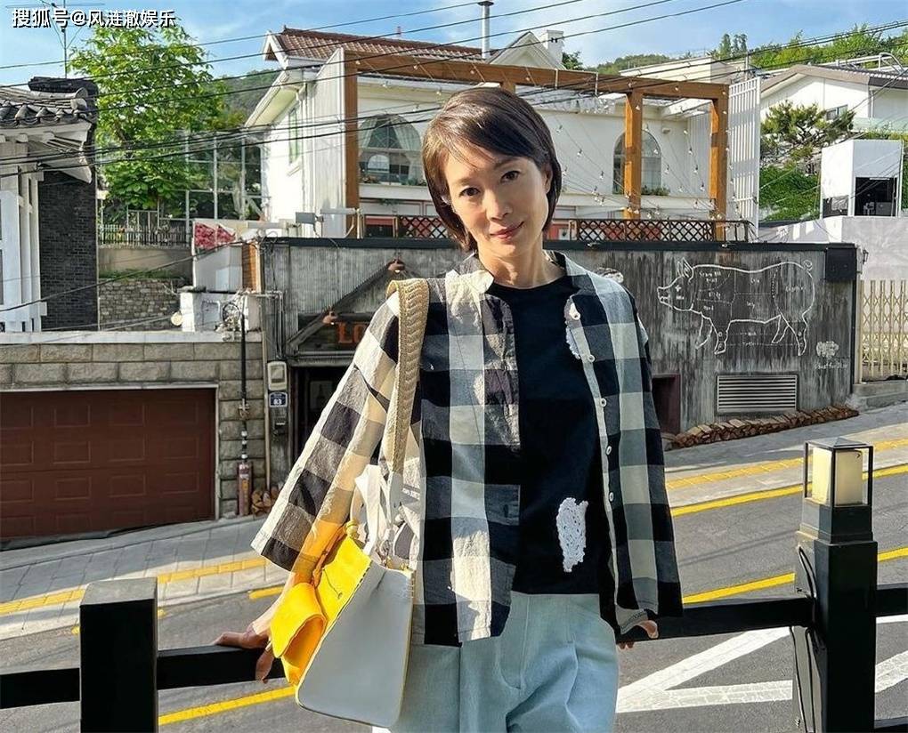 韩国国民妈妈罗映姬谈合作巨星:宋慧乔最美丽,金秀贤性格变化大