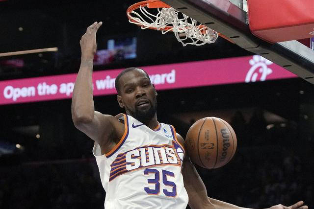 首先,不得不承认杜兰特在篮球方面的非凡天赋.