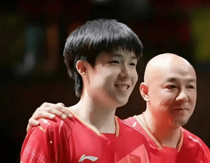 世界第1 冲奥运3冠,中国男乒24岁新王蜕变:王曼昱恩师立大功_肖战_国