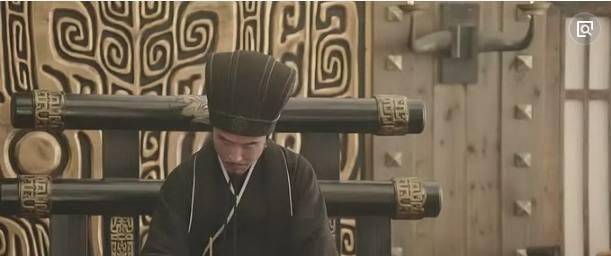 在当时的刘备遍施仁义之名,但是他为了刘禅将来的利益,仍然毫不手软的