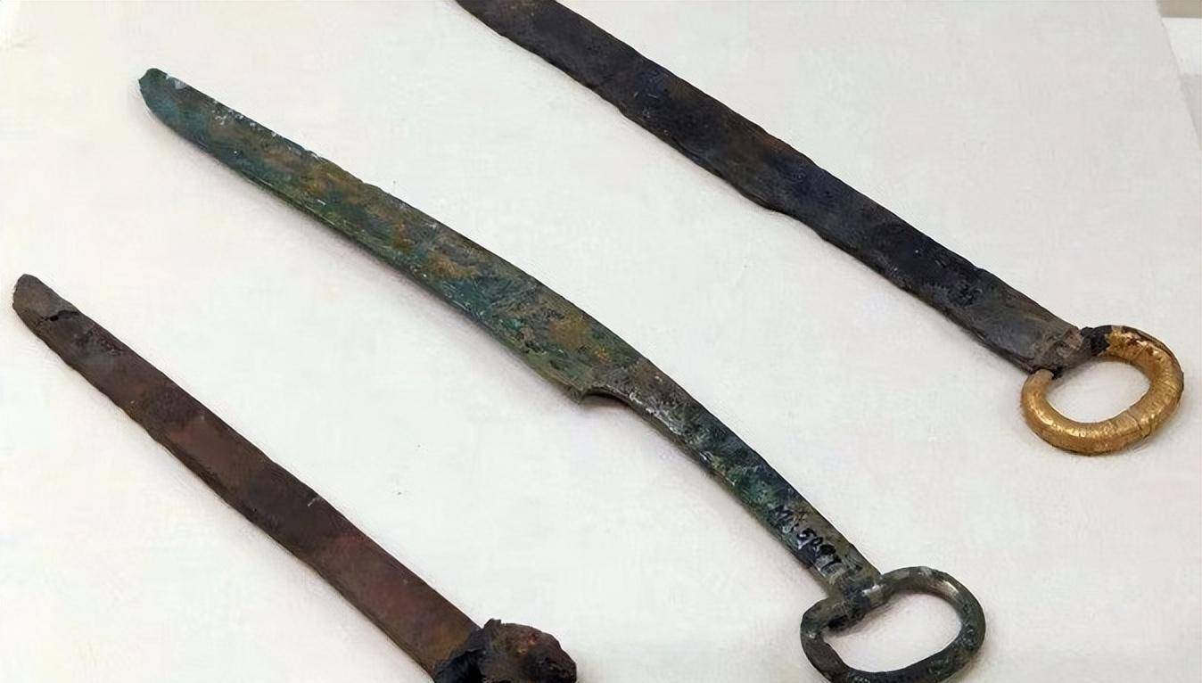 汉人卖铁器给匈奴,汉武帝却杀尽汉人,重赏匈奴,事后发现真高明