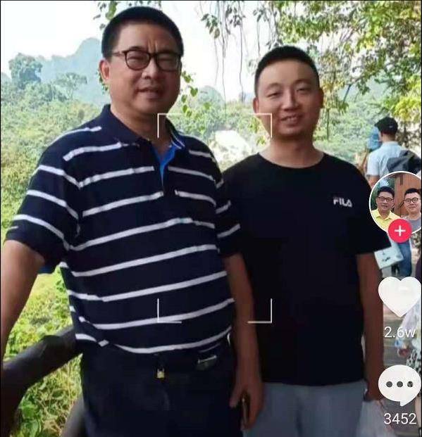 潘克律师有策略,郭威认识郭希志,小时候照片流出,你看他幸福吗