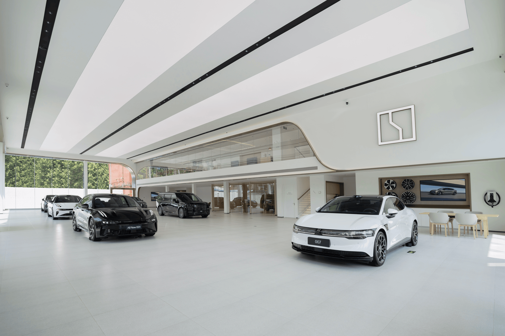 极氪家|郑州省汽贸店正式开业